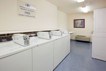 Candlewood Suites Appleton By Ihg,Grand Chute>>Appleton,3 star