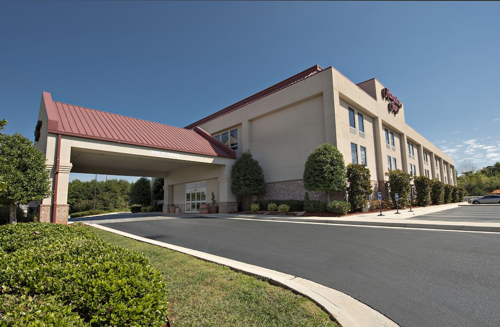 hampton inn cornelia