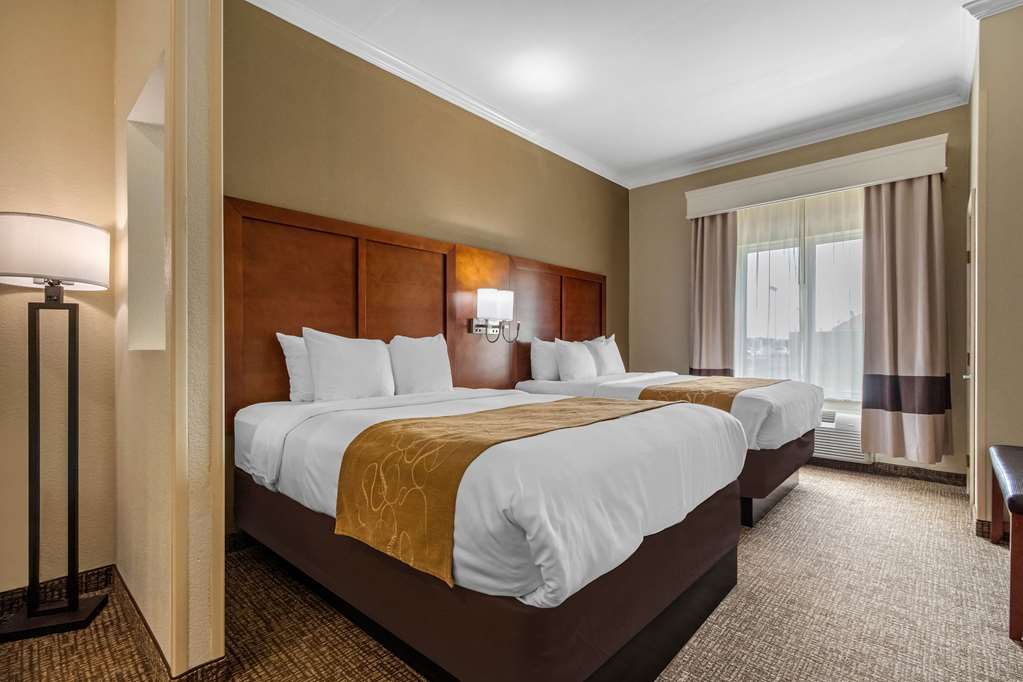 comfort suites central