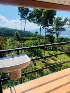 phongtang garden hill homestay