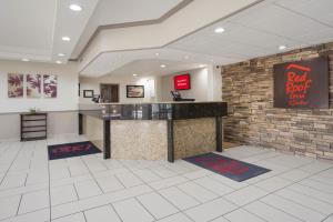 red roof inn and suites jacksonville nc
