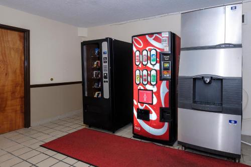 red roof inn and suites jacksonville nc