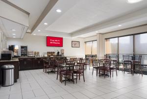 red roof inn and suites jacksonville nc