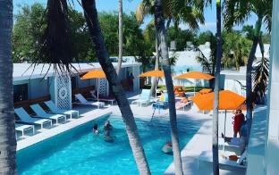 sunset inn