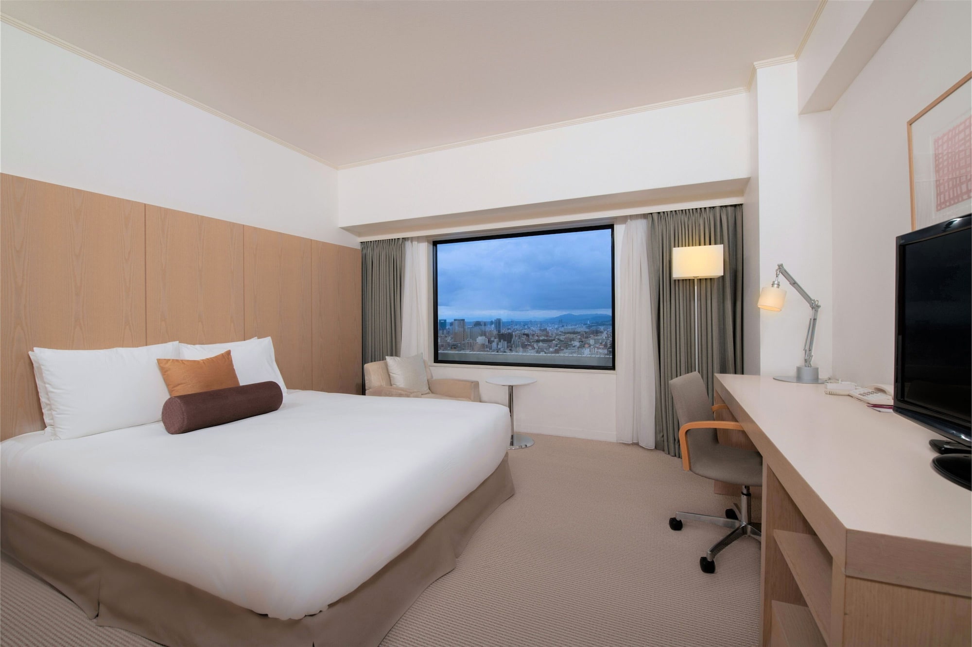 ana crowne plaza kobe by ihg