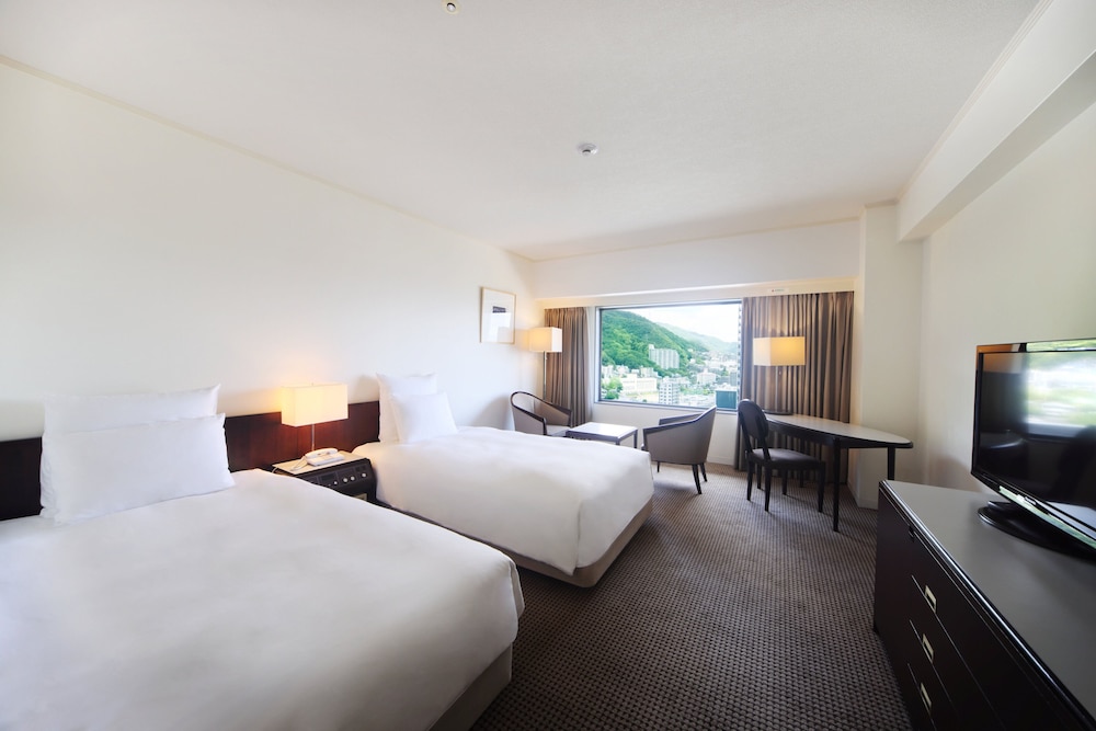 ana crowne plaza kobe by ihg