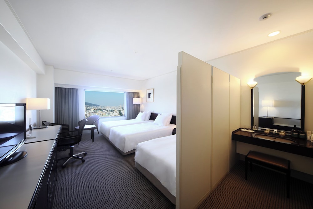 ana crowne plaza kobe by ihg