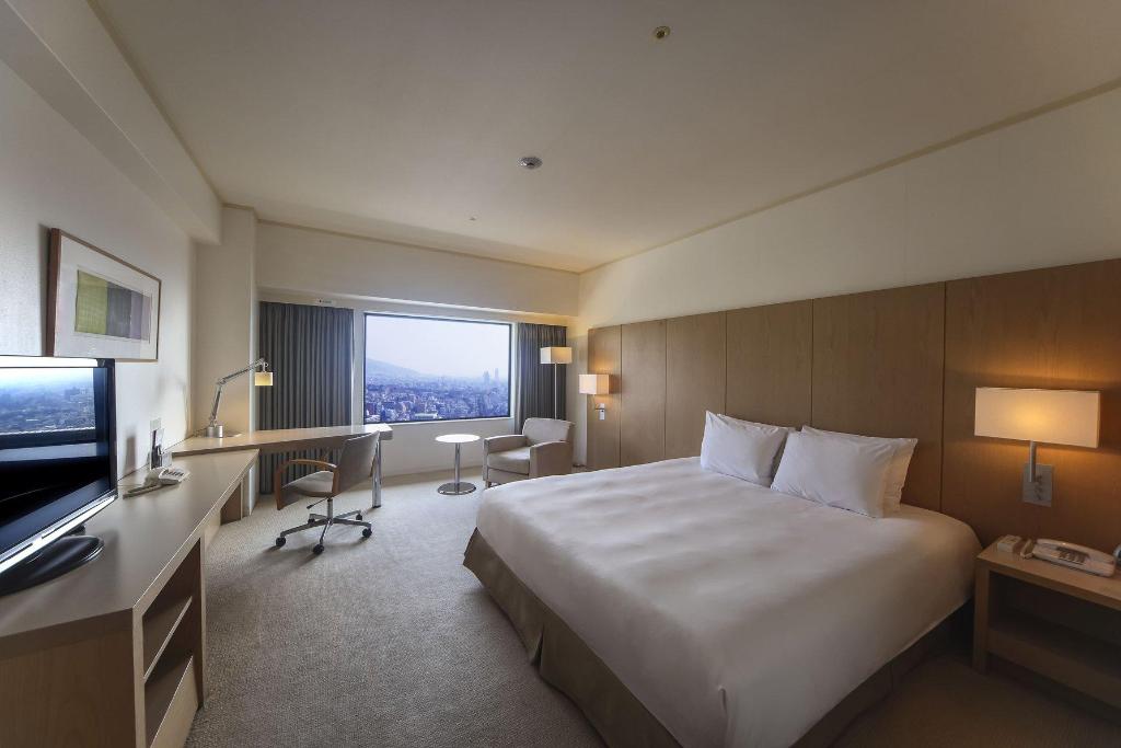 ana crowne plaza kobe by ihg