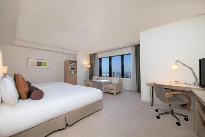 ana crowne plaza kobe by ihg