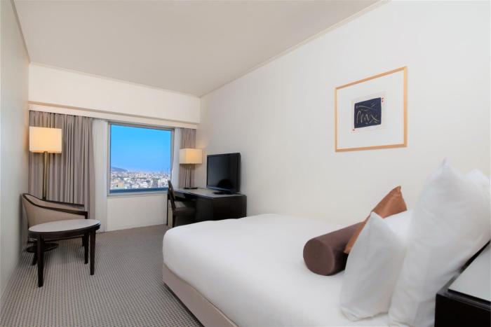 ana crowne plaza kobe by ihg