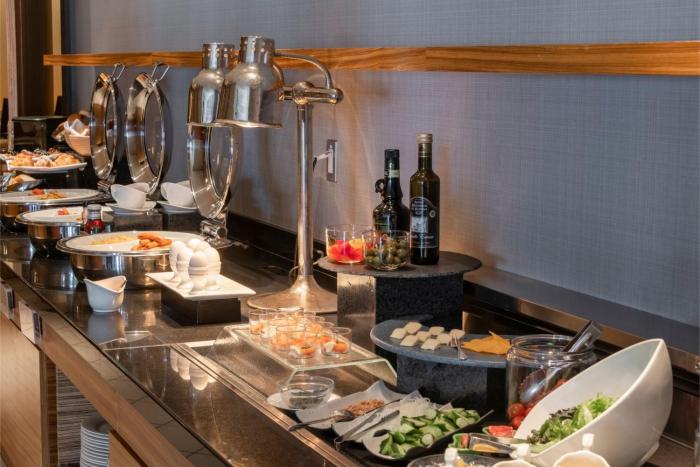 ana crowne plaza kobe by ihg