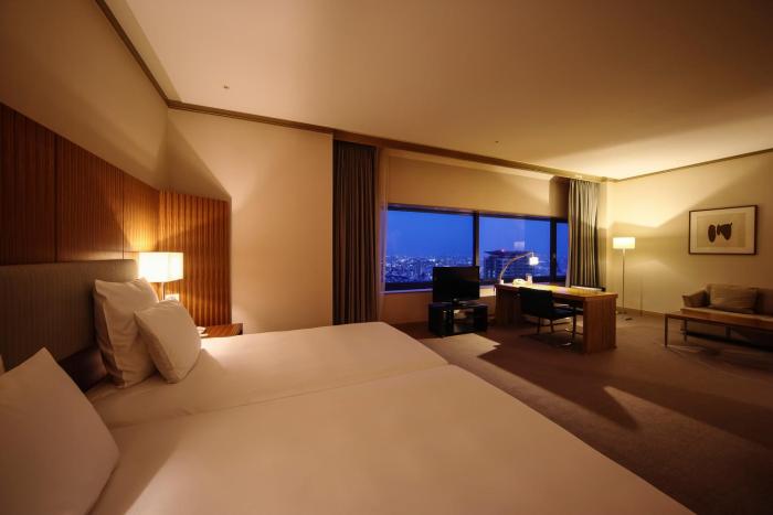 ana crowne plaza kobe by ihg