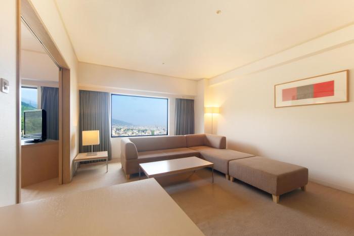 ana crowne plaza kobe by ihg