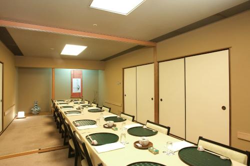 ana crowne plaza kobe by ihg