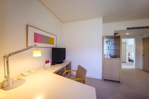 ana crowne plaza kobe by ihg