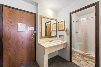 iron ridge inn motel