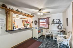 iron ridge inn motel