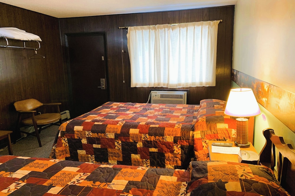love hotels voyageur by oyo at international falls mn