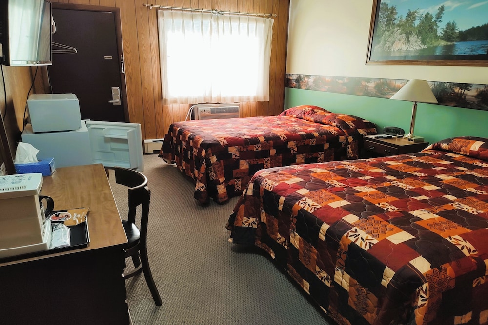 love hotels voyageur by oyo at international falls mn