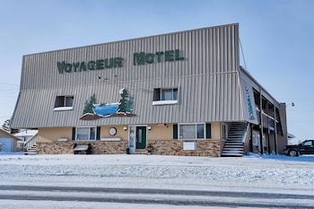 love hotels voyageur by oyo at international falls mn