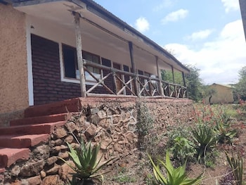 african sunrise lodge and campsite