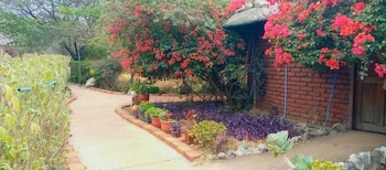 african sunrise lodge and campsite