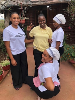 african sunrise lodge and campsite