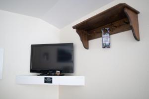 mt williamson motel and basecamp