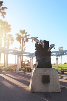 sand castle inn