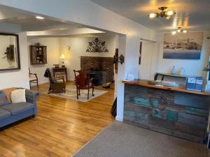 The Idaho City Hotel,,2 star