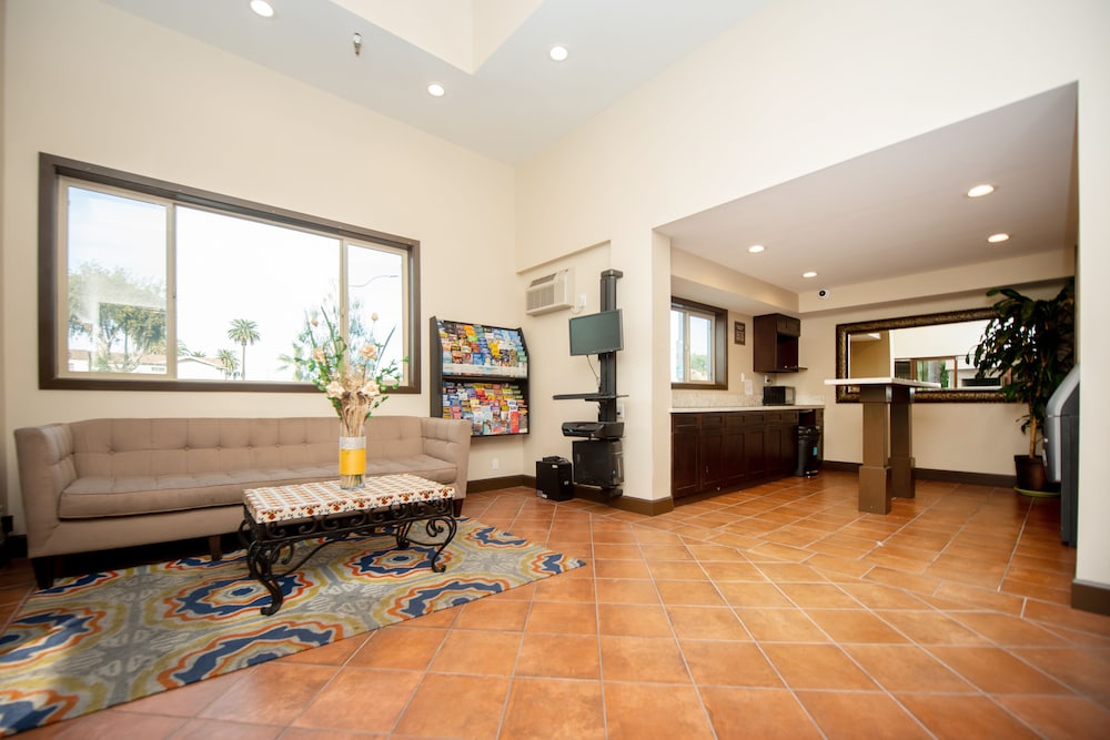 casa bella inn huntington park