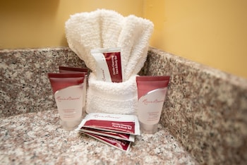 casa bella inn huntington park