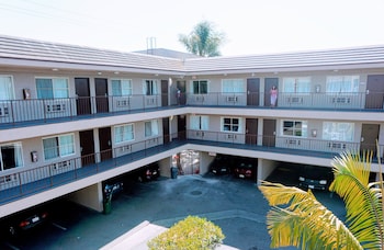 Casa Bella Inn - Huntington Park,Los Angeles>>Huntington Park,2 star