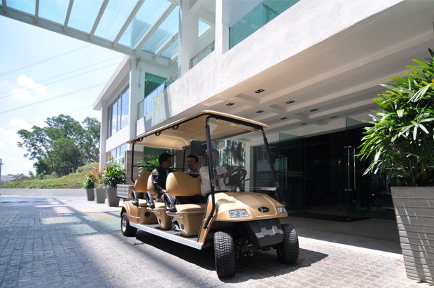 damas suites and residences