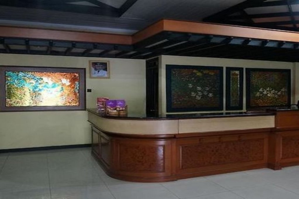 crown hotel tasikmalaya
