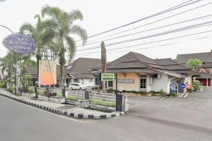 crown hotel tasikmalaya