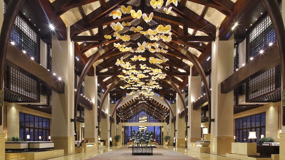 intercontinental kunming by ihg