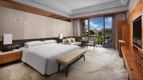 intercontinental kunming by ihg