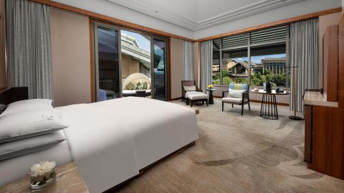 intercontinental kunming by ihg