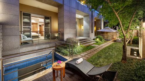 intercontinental kunming by ihg