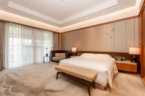 intercontinental kunming by ihg