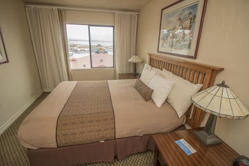 capitola venetian hotel