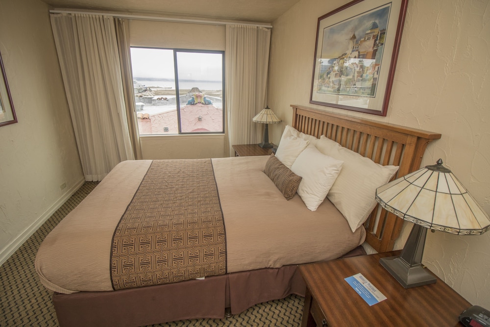 capitola venetian hotel