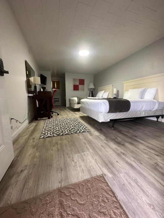 the fossil butte motel