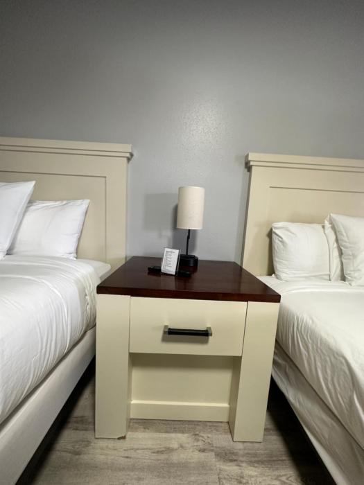 the fossil butte motel