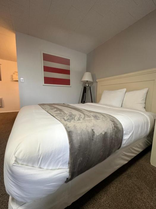 the fossil butte motel