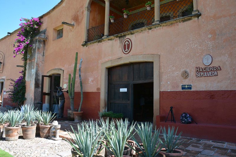 Hacienda Sepulveda Hotel & Spa