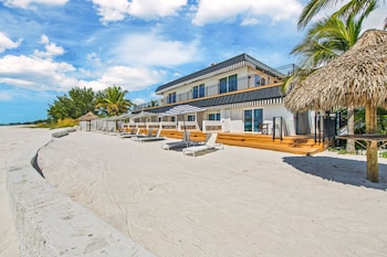 seaside at anna maria island inn