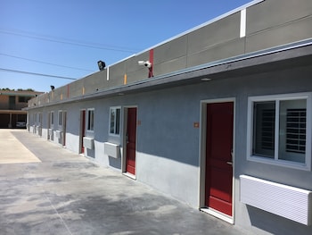 clover motel