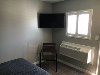 clover motel